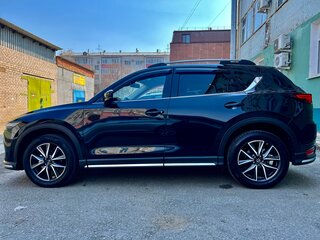 2018 Mazda CX-5 II, чёрный, 3000000 рублей, вид 3