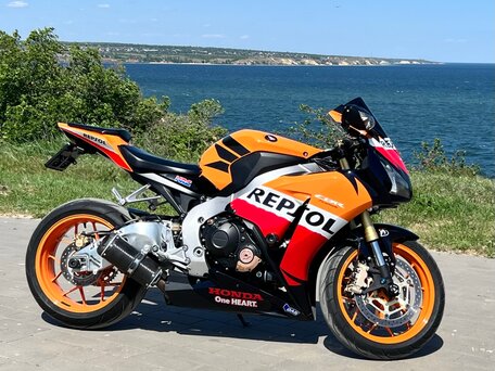 2013 Honda CBR 1000 RR/RA Fireblade, оранжевый, 1050000 рублей, вид 1