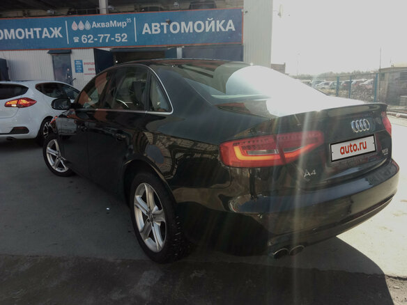 2013 Audi A4 IV (B8) Рестайлинг, чёрный - вид 2