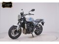 2025 Honda CB 1000F, серебристый - вид 3