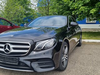 2016 Mercedes-Benz E-Класс 200 V (W213, S213, C238), чёрный, 3100000 рублей, вид 1