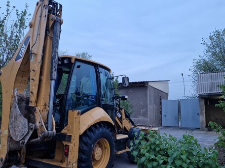 2013 Caterpillar 428, жёлтый, 5700000 рублей, вид 4