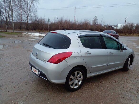 2009 Peugeot 308 I, серебристый, 650000 рублей - вид 5