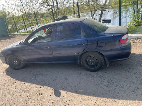 1999 Kia Sephia II, синий, 120000 рублей - вид 3