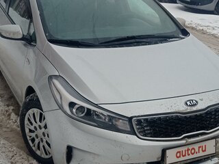 2018 Kia Cerato III Рестайлинг (Classic), серебристый, 1524000 рублей, вид 2