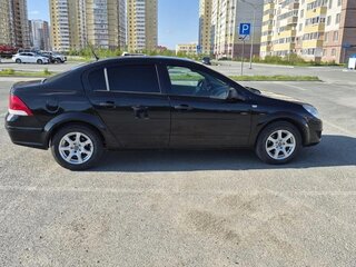 2011 Opel Astra H Рестайлинг, чёрный, 480000 рублей, вид 4
