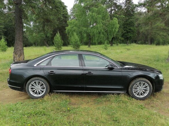 2015 Audi A8 Long III (D4) Рестайлинг, чёрный, 3750000 рублей - вид 6