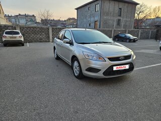 2009 Ford Focus II Рестайлинг, серебристый, 595000 рублей, вид 3