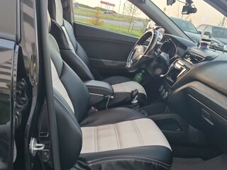 2015 Kia Rio III Рестайлинг, чёрный, 750000 рублей, вид 4