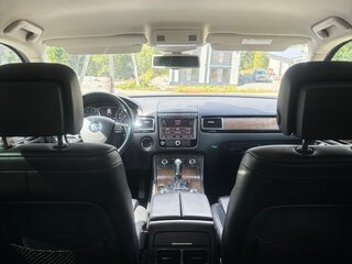 2015 Volkswagen Touareg II Рестайлинг, белый, 2500000 рублей, вид 5