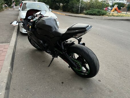 2012 Kawasaki ZX-10R Ninja, чёрный, 590000 рублей, вид 4