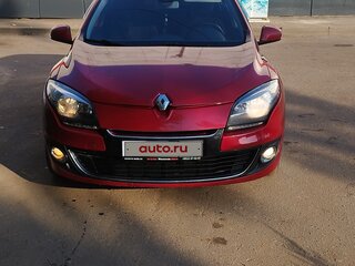 2012 Renault Megane III Рестайлинг, красный, 880000 рублей, вид 2