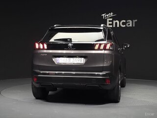 2022 Peugeot 3008 II Рестайлинг, чёрный, 1390000 рублей, вид 4
