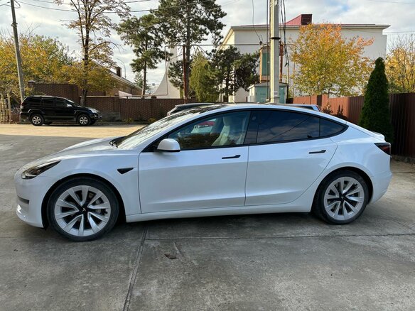 2021 Tesla Model 3 Standart Plus I, белый, 2200000 рублей - вид 5