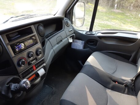 2015 Iveco Daily, белый, 2300000 рублей, вид 3