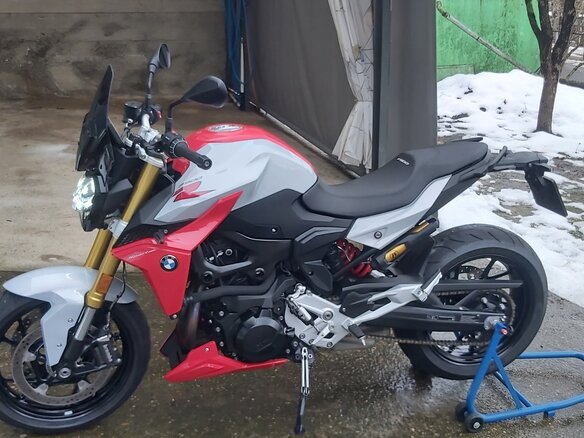 2021 BMW F 900 R, красный, 1400000 рублей - вид 11