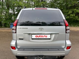 2007 Toyota Land Cruiser Prado 4-speed 120 Series Рестайлинг, серебристый, 1950000 рублей, вид 2