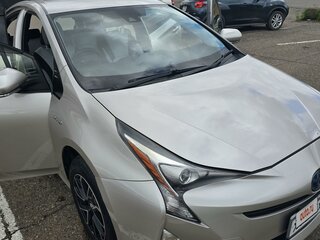 2016 Toyota Prius IV (XW50), серый, 2000000 рублей, вид 3