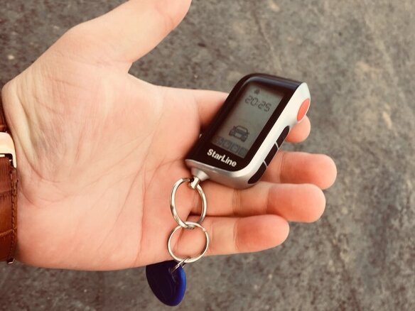 2008 Hyundai Tiburon II (GK) Рестайлинг, серебристый - вид 7