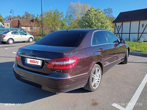 2009 Mercedes-Benz E-Класс 250 5G-Tronic IV (W212, S212, C207), коричневый, 1470000 рублей - вид 4