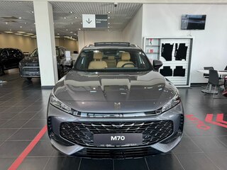 Москвич М70