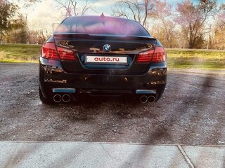 2010 BMW 5 серии 528i VI (F10/F11/F07), чёрный, 2100000 рублей, вид 3