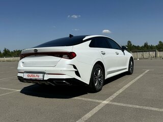 2021 Kia K5 III, белый, 2650000 рублей, вид 5