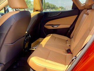 2022 Lexus NX 350h II, оранжевый, 6100000 рублей, вид 2