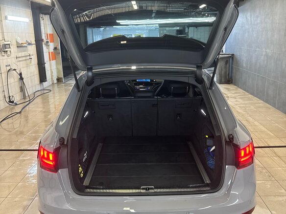 2021 Audi RS 4 IV (B9) Рестайлинг, серый, 8500000 рублей - вид 10