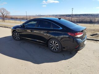 2019 Hyundai Sonata VII (LF) Рестайлинг, чёрный, 1550000 рублей, вид 5