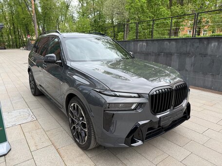 2025 BMW X7 40d I (G07) Рестайлинг, серый, 14850000 рублей, вид 3