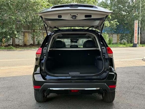 2023 Nissan X-Trail III Рестайлинг, чёрный - вид 7