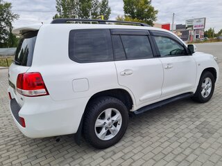 2010 Toyota Land Cruiser 200 Series, белый, 3680000 рублей, вид 4