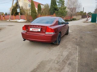 2008 Volvo S60 I Рестайлинг, красный, 550000 рублей, вид 3