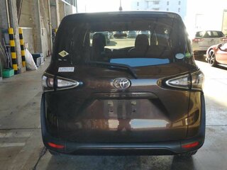 2019 Toyota Sienta II Рестайлинг, коричневый, 1630000 рублей, вид 5