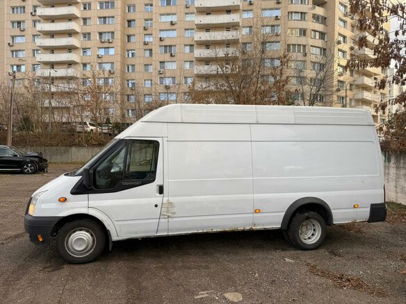 2011 Ford Transit, белый, 1100000 рублей - вид 2