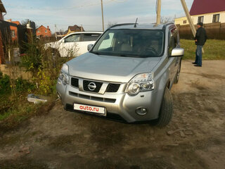 2011 Nissan X-Trail II Рестайлинг, серебристый, 1230000 рублей, вид 1