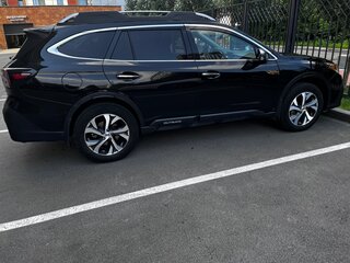 2020 Subaru Outback VI, чёрный, 3200000 рублей, вид 2