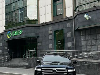 2022 Toyota Land Cruiser 300 Series, чёрный, 12000000 рублей, вид 4