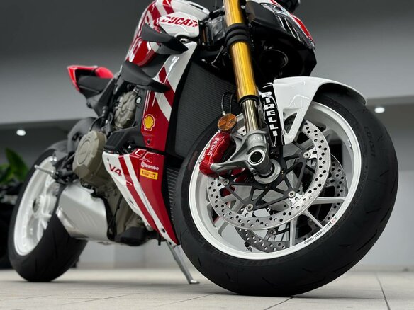 2024 Ducati Streetfighter V4, красный, 5990000 рублей - вид 7