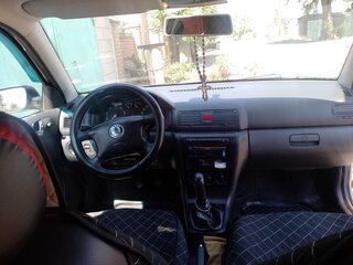 2008 Skoda Octavia I (A4) Рестайлинг, серебристый, 700000 рублей, вид 5