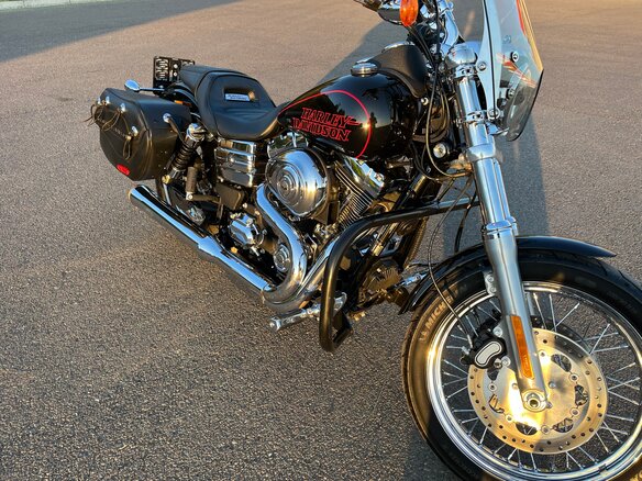 2015 Harley-Davidson Dyna Low Rider, чёрный, 1800000 рублей - вид 4