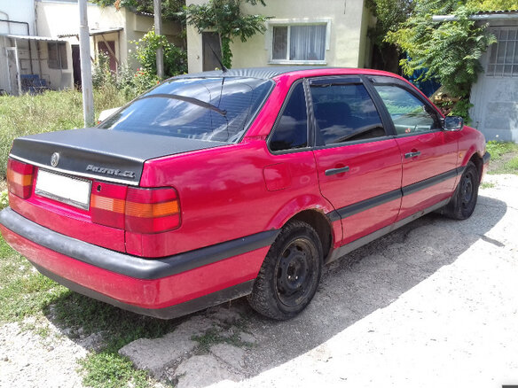 1994 Volkswagen Passat B4, красный, 200000 рублей - вид 4