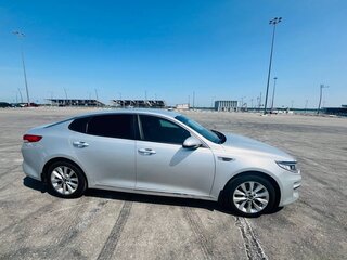 2017 Kia Optima IV, серебристый, 1700000 рублей, вид 3