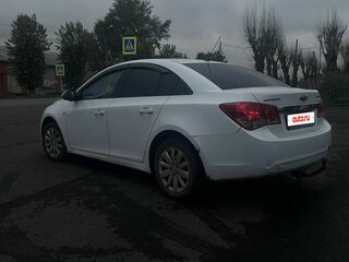 2012 Chevrolet Cruze I, белый, 800000 рублей, вид 4