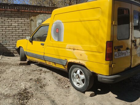 1989 Renault Express, жёлтый, 85000 рублей, вид 2