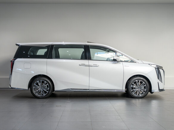 2026 GAC Trumpchi M8 Master Edition II, белый - вид 5