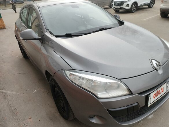 2011 Renault Megane III, серый, 730000 рублей - вид 5
