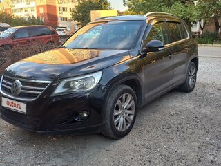 2010 Volkswagen Tiguan I, чёрный, 1200000 рублей, вид 1