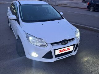 2013 Ford Focus III, белый, 670000 рублей, вид 3